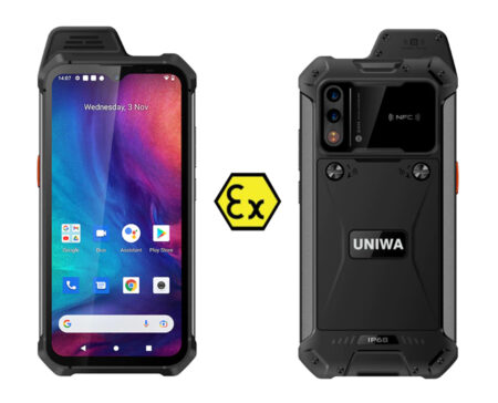 UNIWA smartphone W888