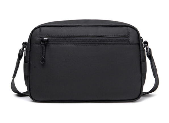 YB00518-BK-3