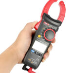 UNI-T πολύμετρο & αμπεροτσιμπίδα UT213C