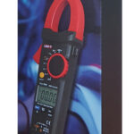 UNI-T πολύμετρο & αμπεροτσιμπίδα UT213C