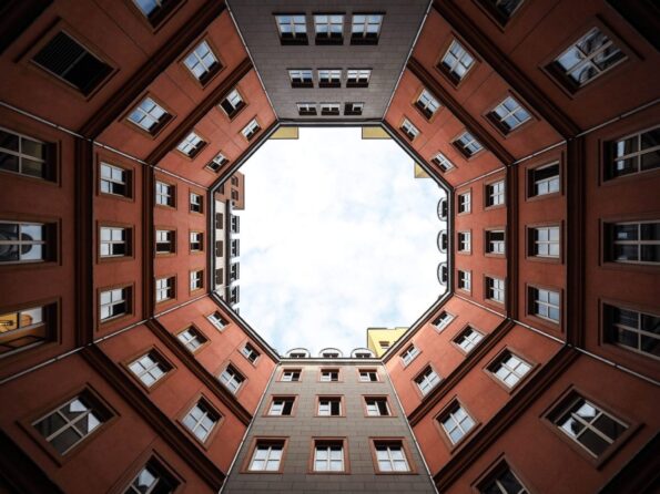 OM-D_E-M10_Mark_III_EZ-M0714_PRO_Gerard-Trang__Sample-scaled