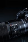 9035_90mm_90macro_BLK_Stand_MF