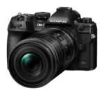 9035_90mm_90macro_BLK_Stand_MF