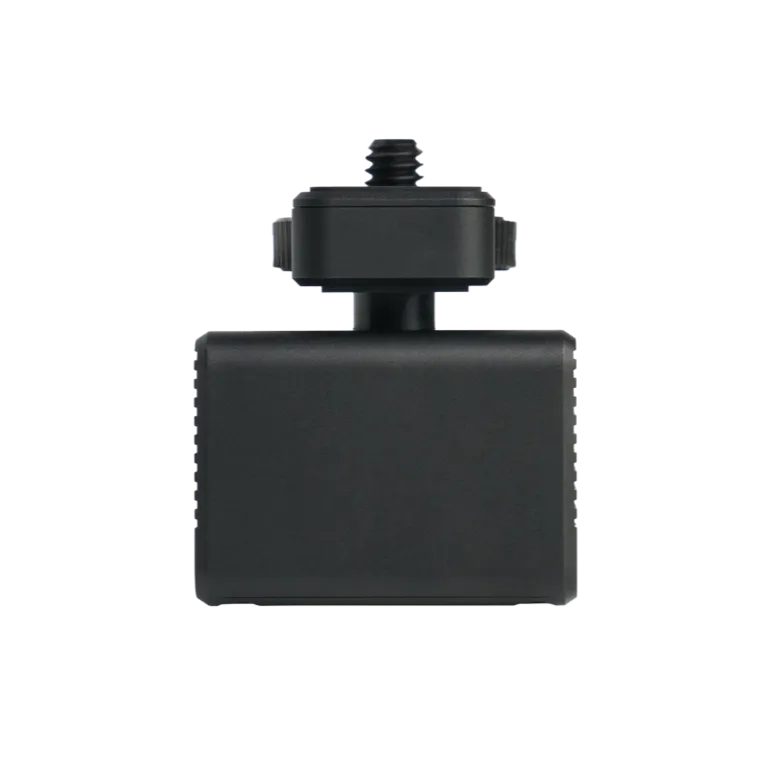 AV03_780w-1